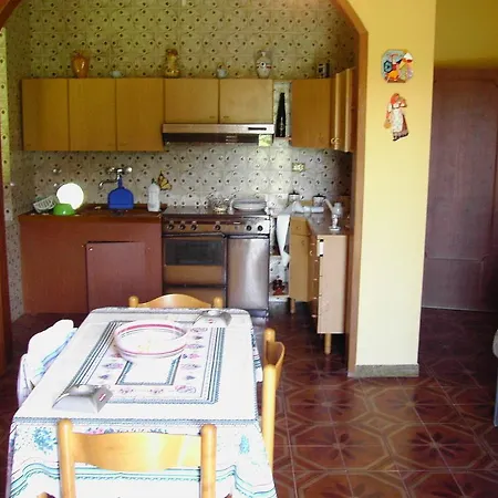 Marianna Apartmán Pollina